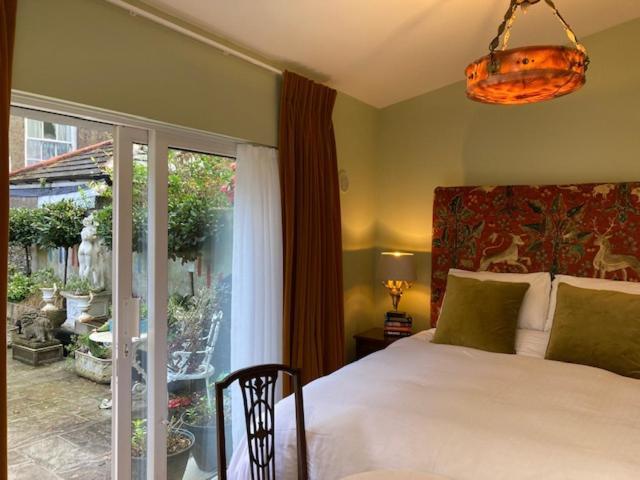 Homestay West House -sea Views